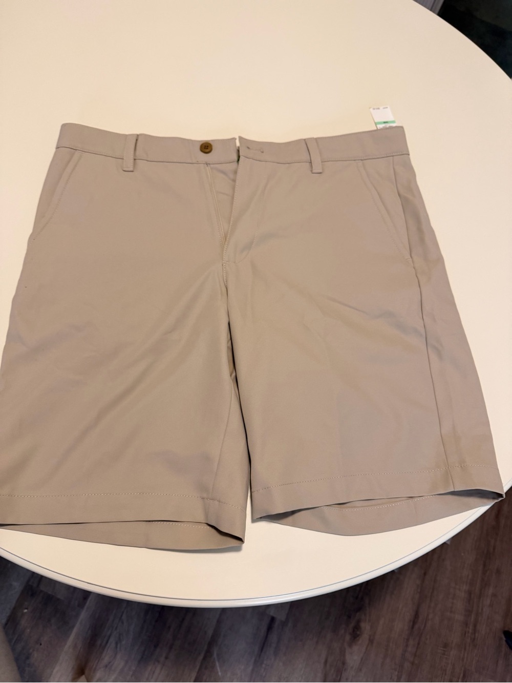 Izod Flat-Front Men's Shorts in Light Khaki
